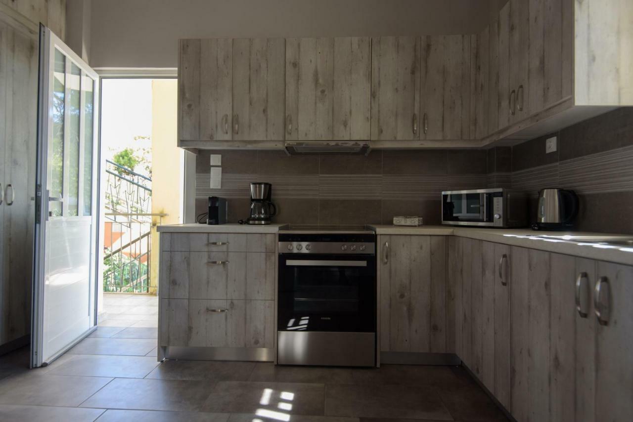 Andriana' S Apartment Agia Paraskevi Athens Ngoại thất bức ảnh